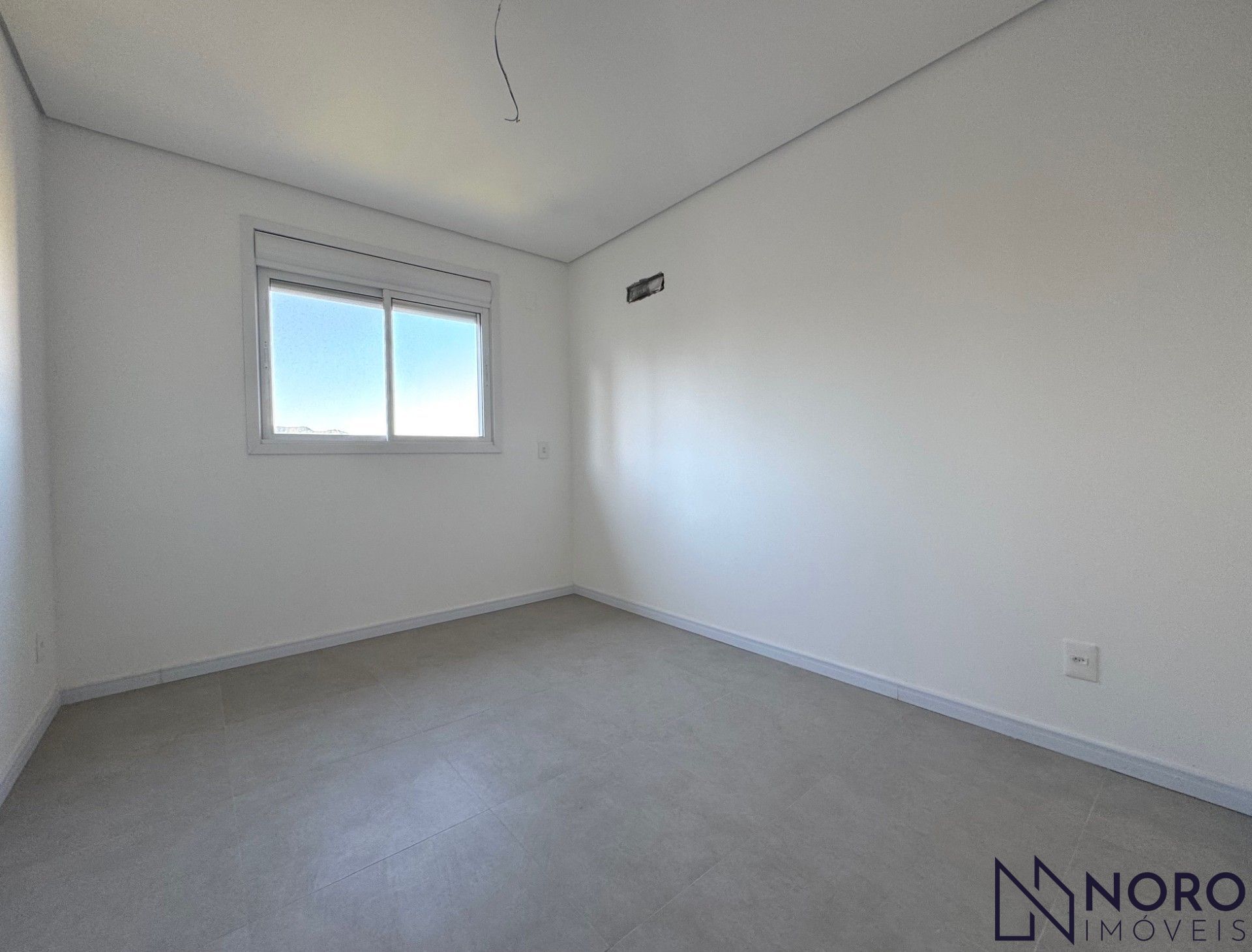 Apartamento 2 dormitórios, 1suíte, à venda – Bairro Nonoai