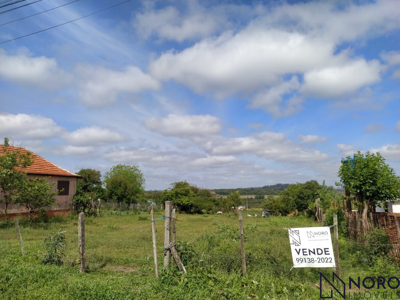 Terreno/Lote à venda  no Lorenzi - Santa Maria, RS. Imóveis