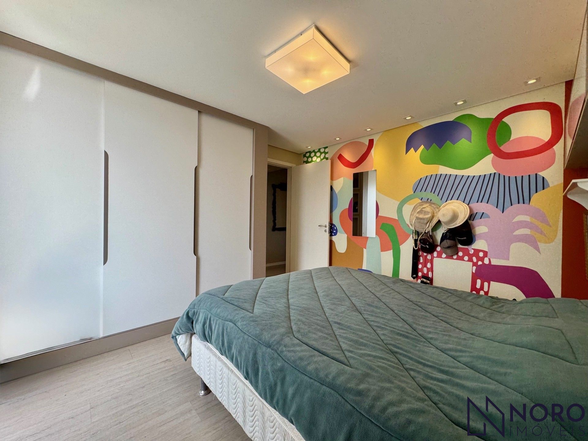 Cobertura Duplex 200 m², 3 Dorms, Suíte, Espaço Gourmet e Terraço na Av. Mediane