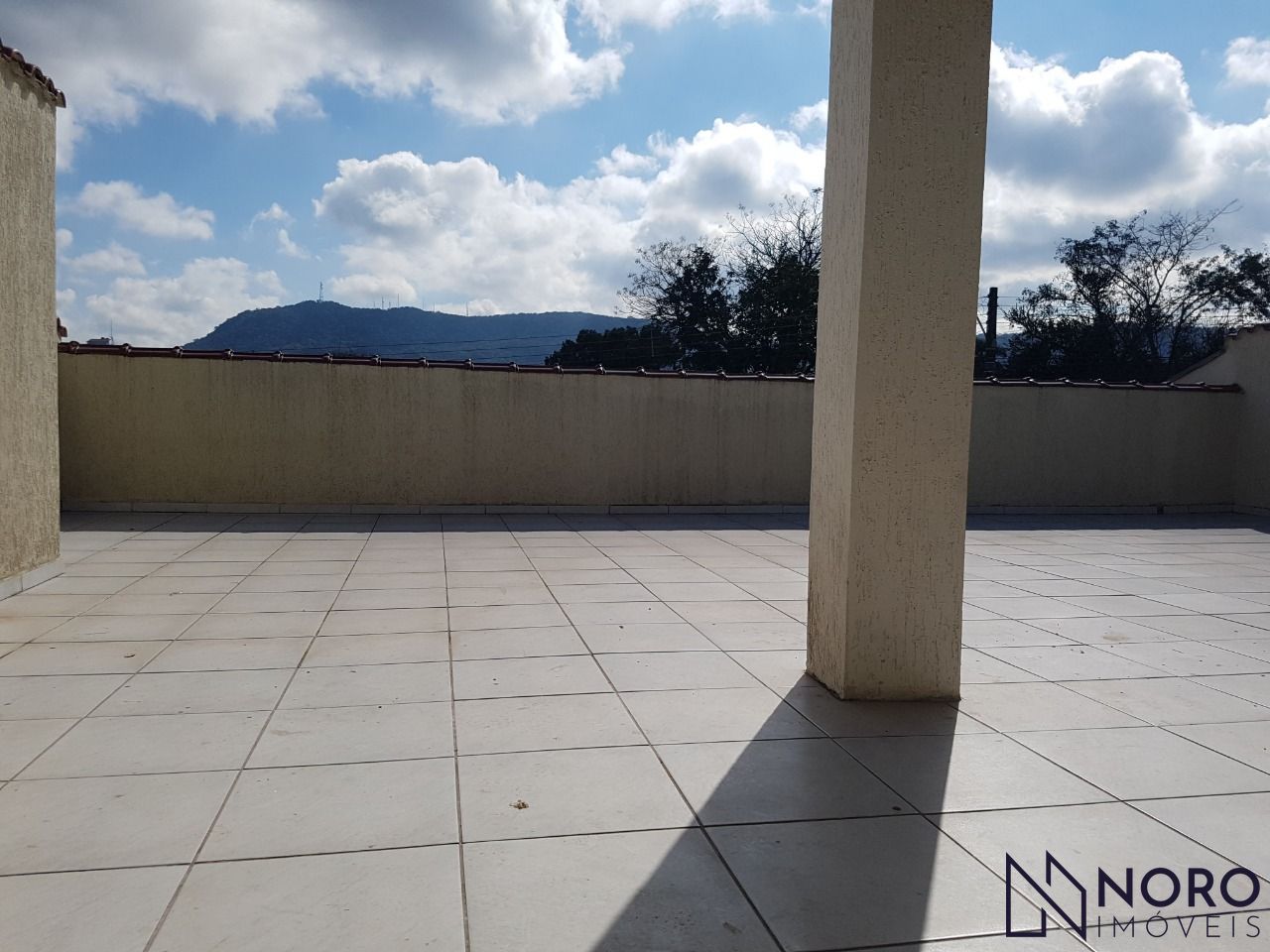 Casa na rua Ernesto Becker com 142m² privativos
