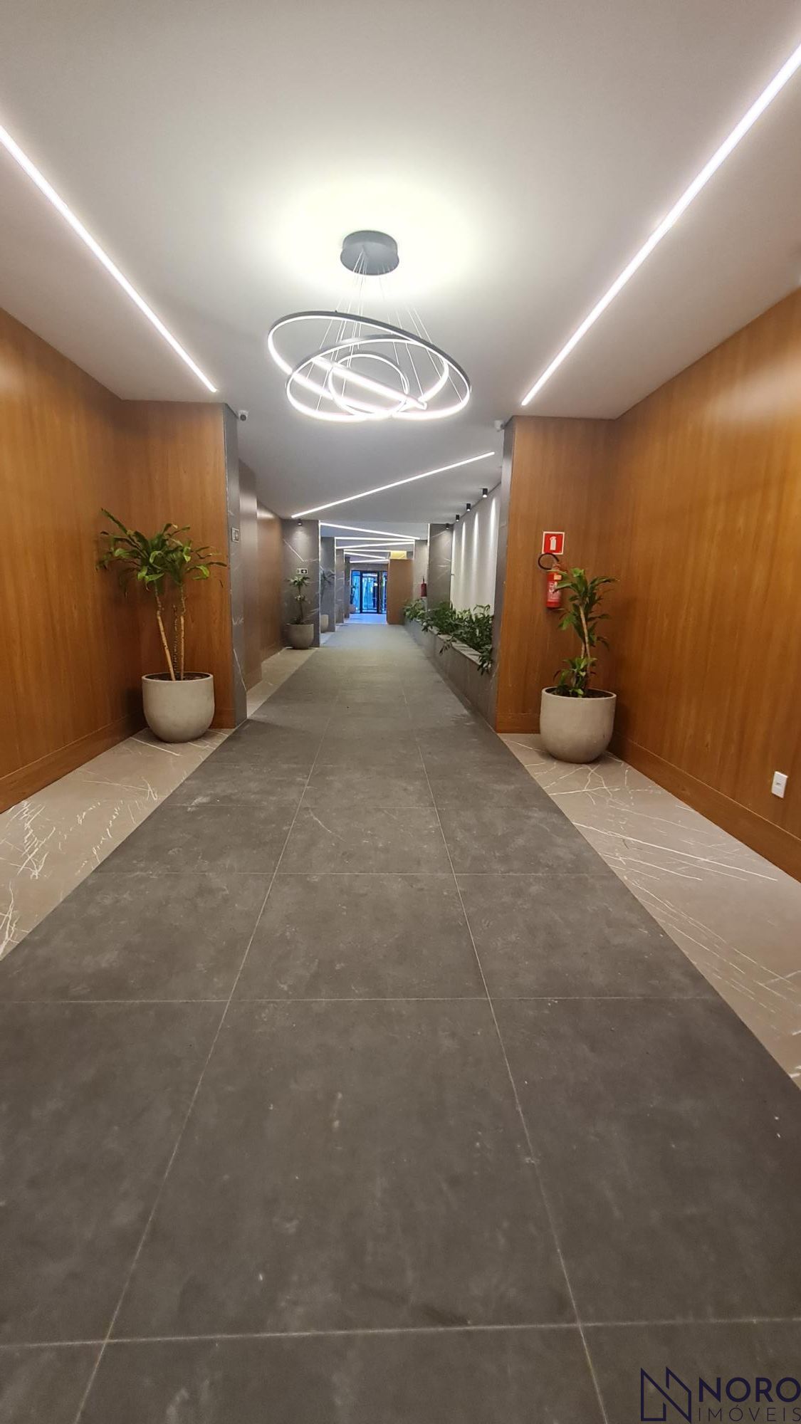 Cobertura com 4 Dormitórios à venda, 395 m² por R$ 4.200.000,00 Cobertura com 4 Dormitórios à venda, 395 m² por R$ 4.200.000,00