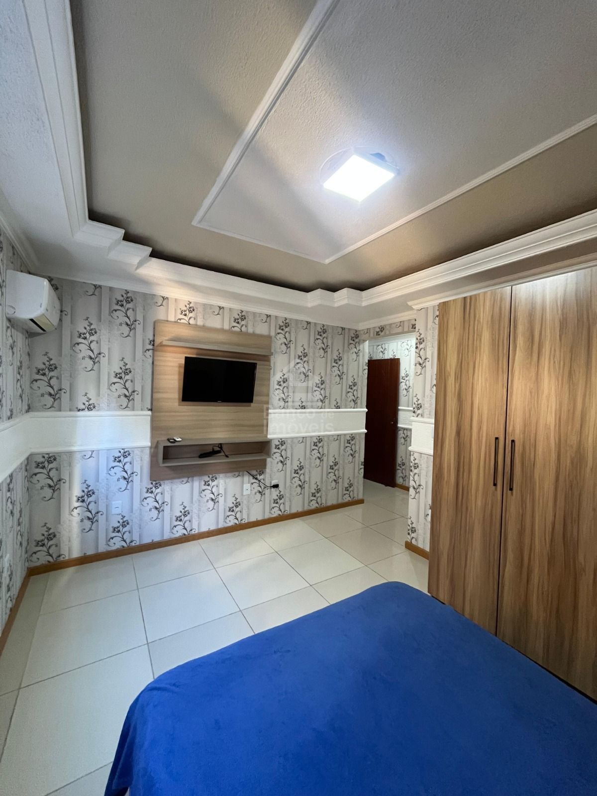 Apartamento para alugar com 3 quartos, 147m² - Foto 11