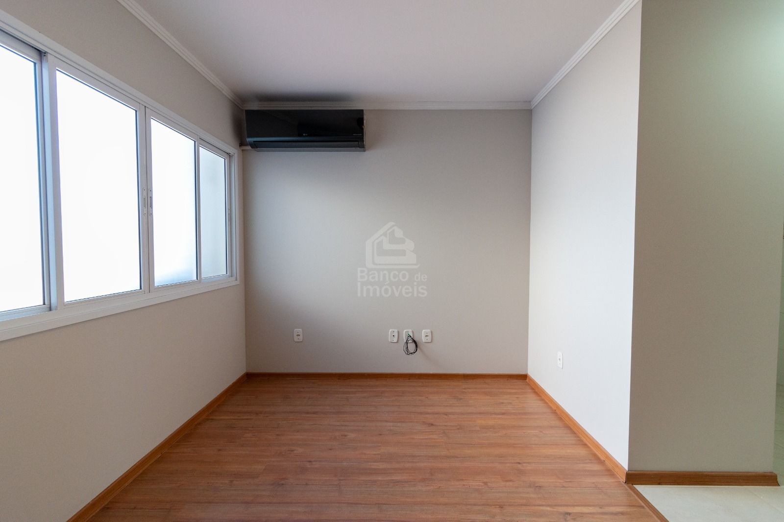 Apartamento à venda com 1 quarto, 45m² - Foto 7