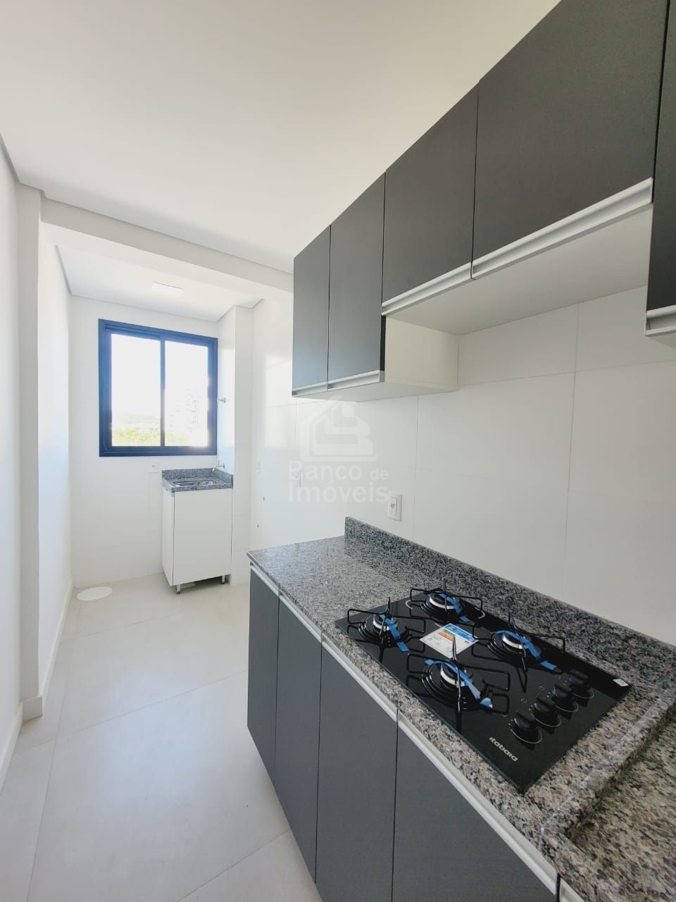 Apartamento à venda e aluguel com 2 quartos, 76m² - Foto 6