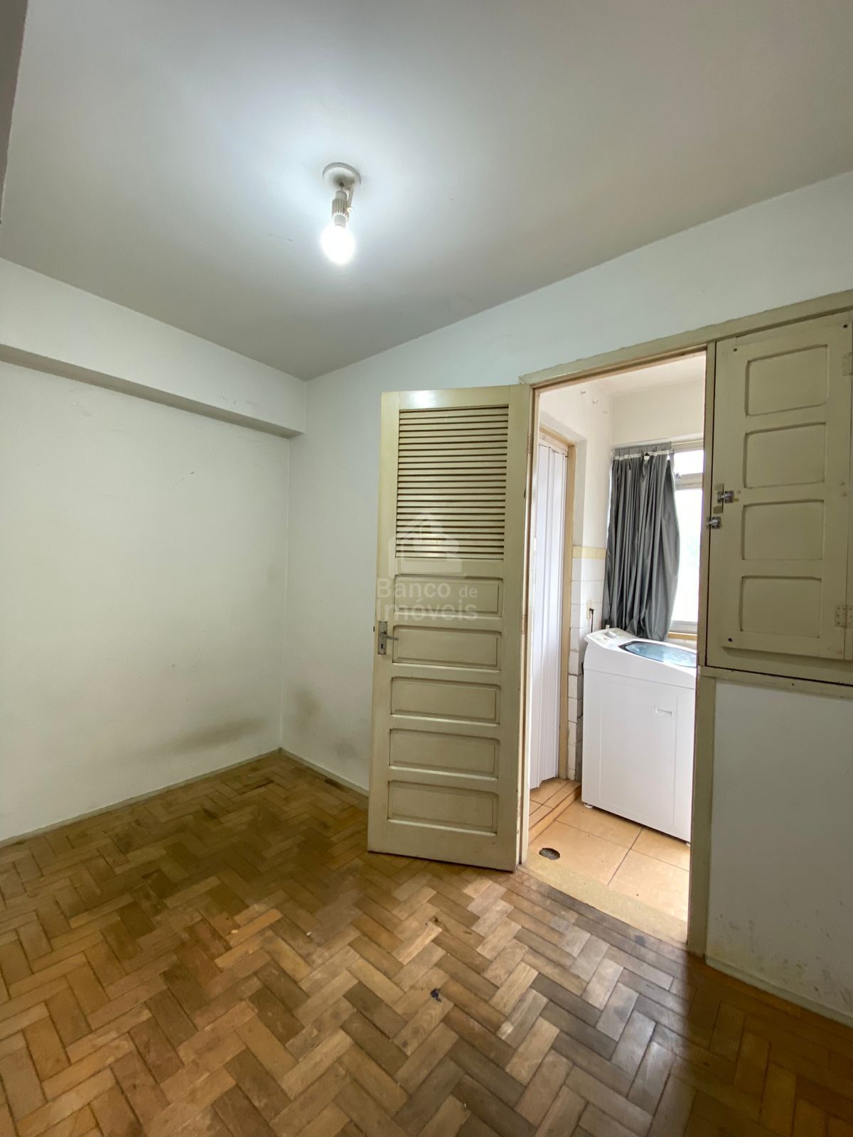 Apartamento à venda com 3 quartos, 107m² - Foto 19