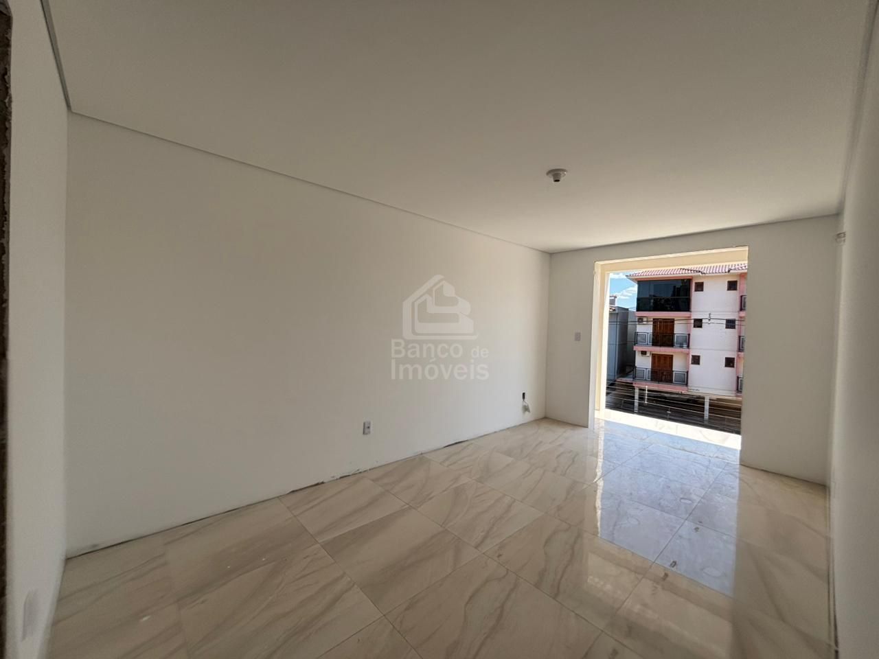 Apartamento à venda com 2 quartos, 81m² - Foto 9