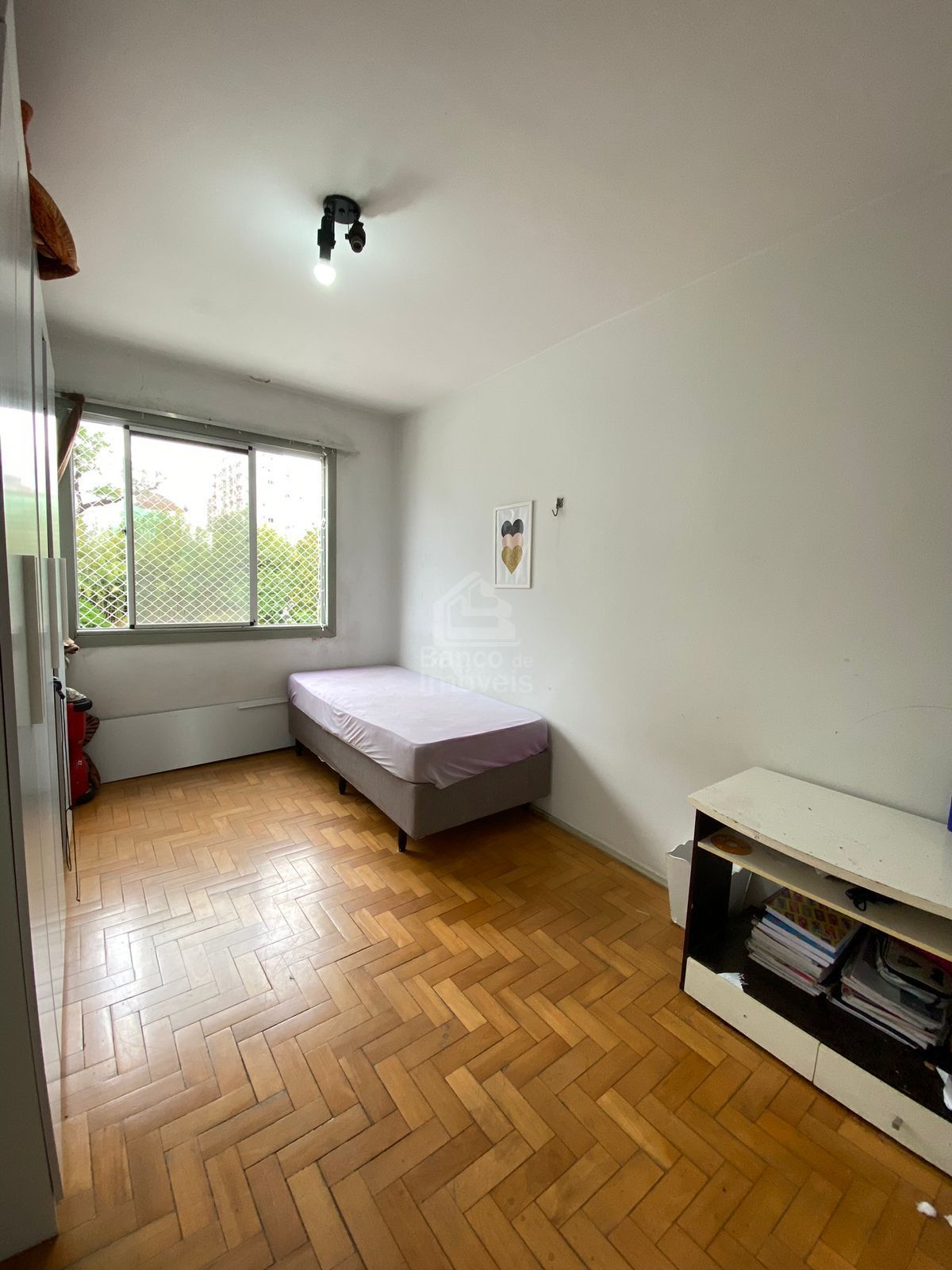 Apartamento à venda com 3 quartos, 107m² - Foto 13