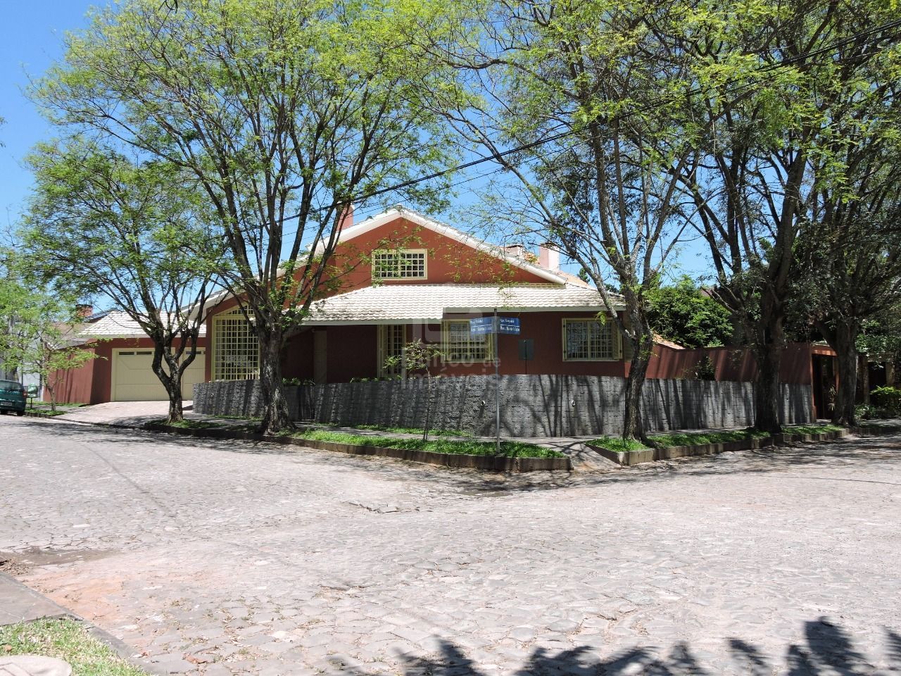 Casa  venda  no Camobi - Santa Maria, RS. Imveis