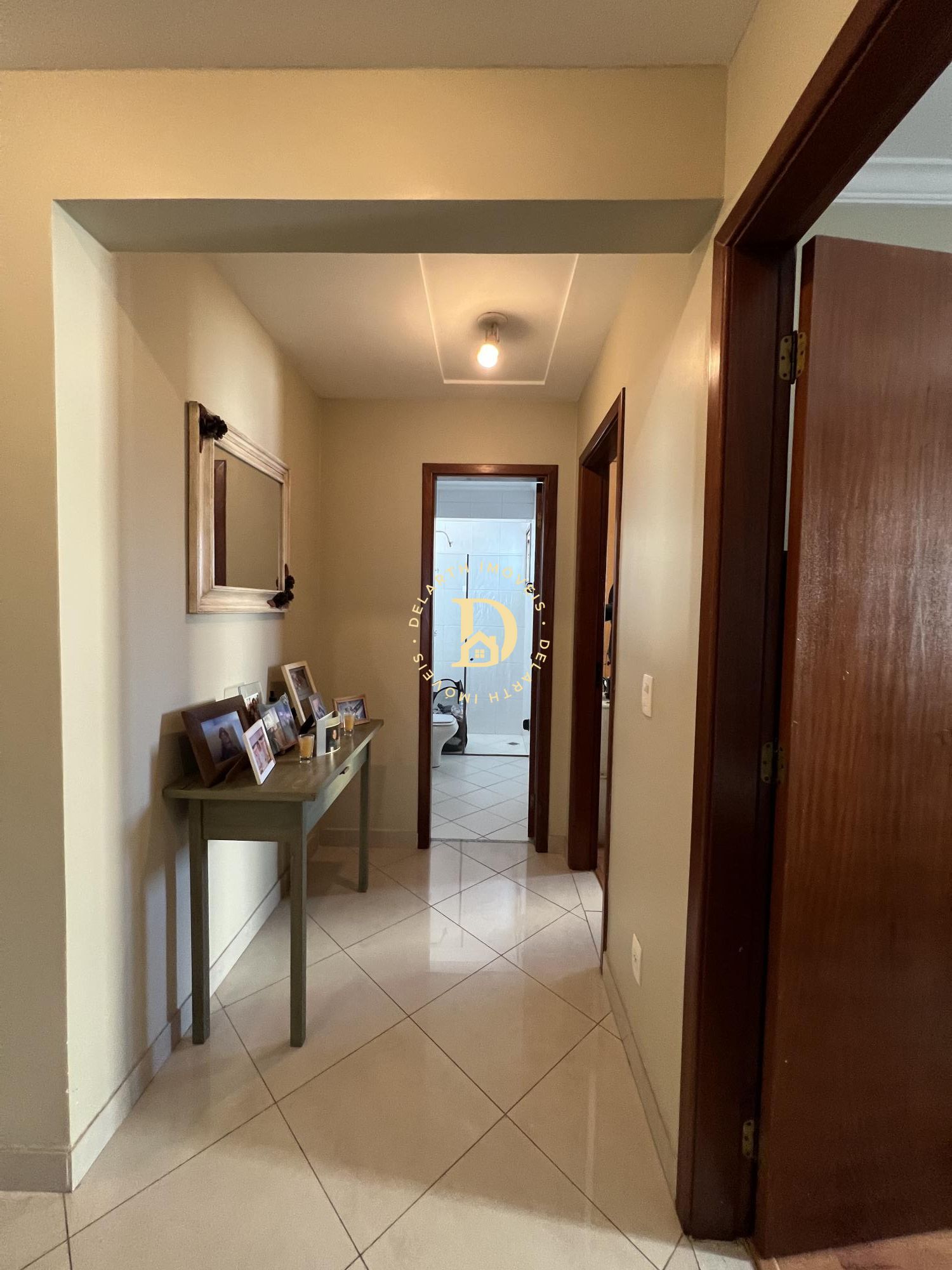 Apartamento à venda com 4 quartos, 140m² - Foto 8
