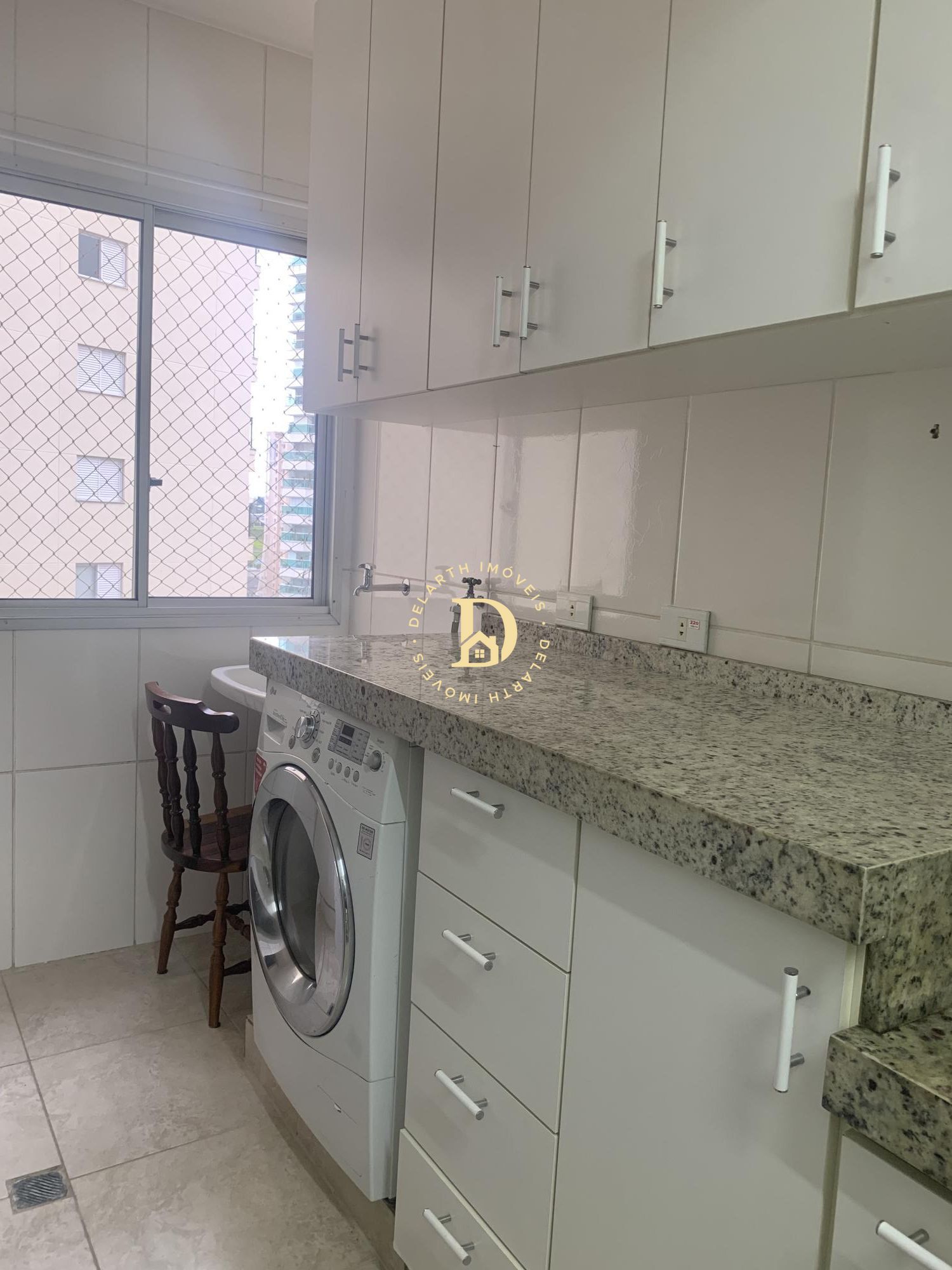 Apartamento à venda com 3 quartos, 93m² - Foto 7