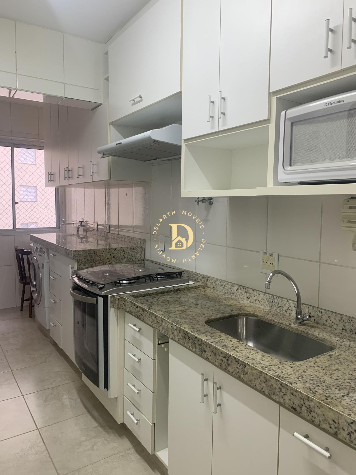 Apartamento à venda com 3 quartos, 93m² - Foto 3