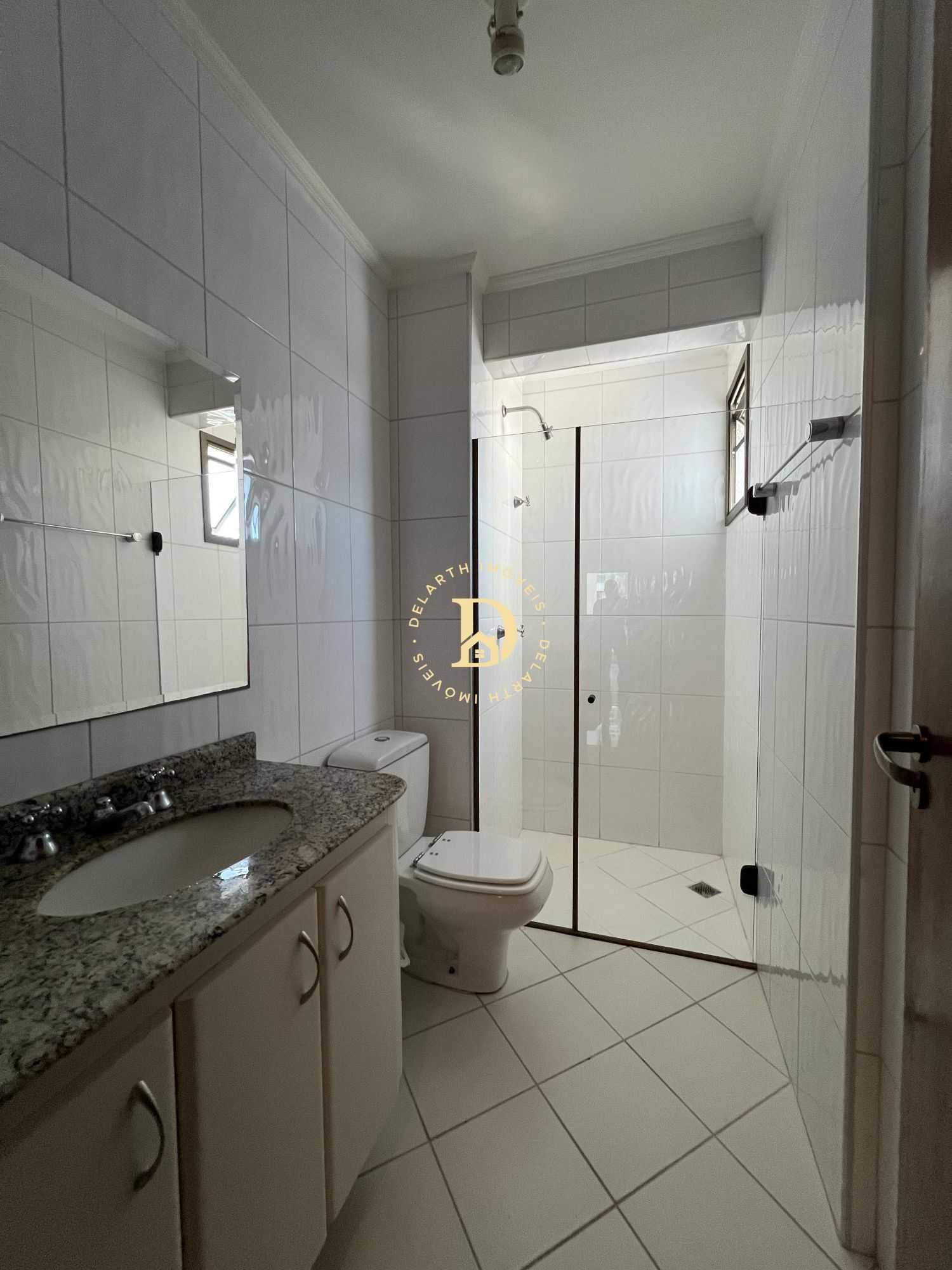 Apartamento à venda com 4 quartos, 140m² - Foto 9