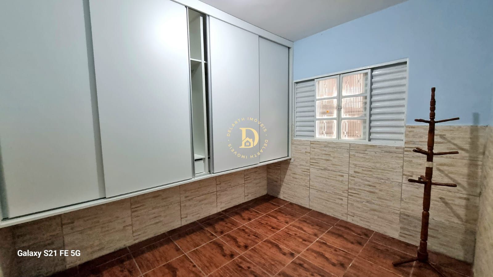 Casa para alugar com 2 quartos, 75m² - Foto 12