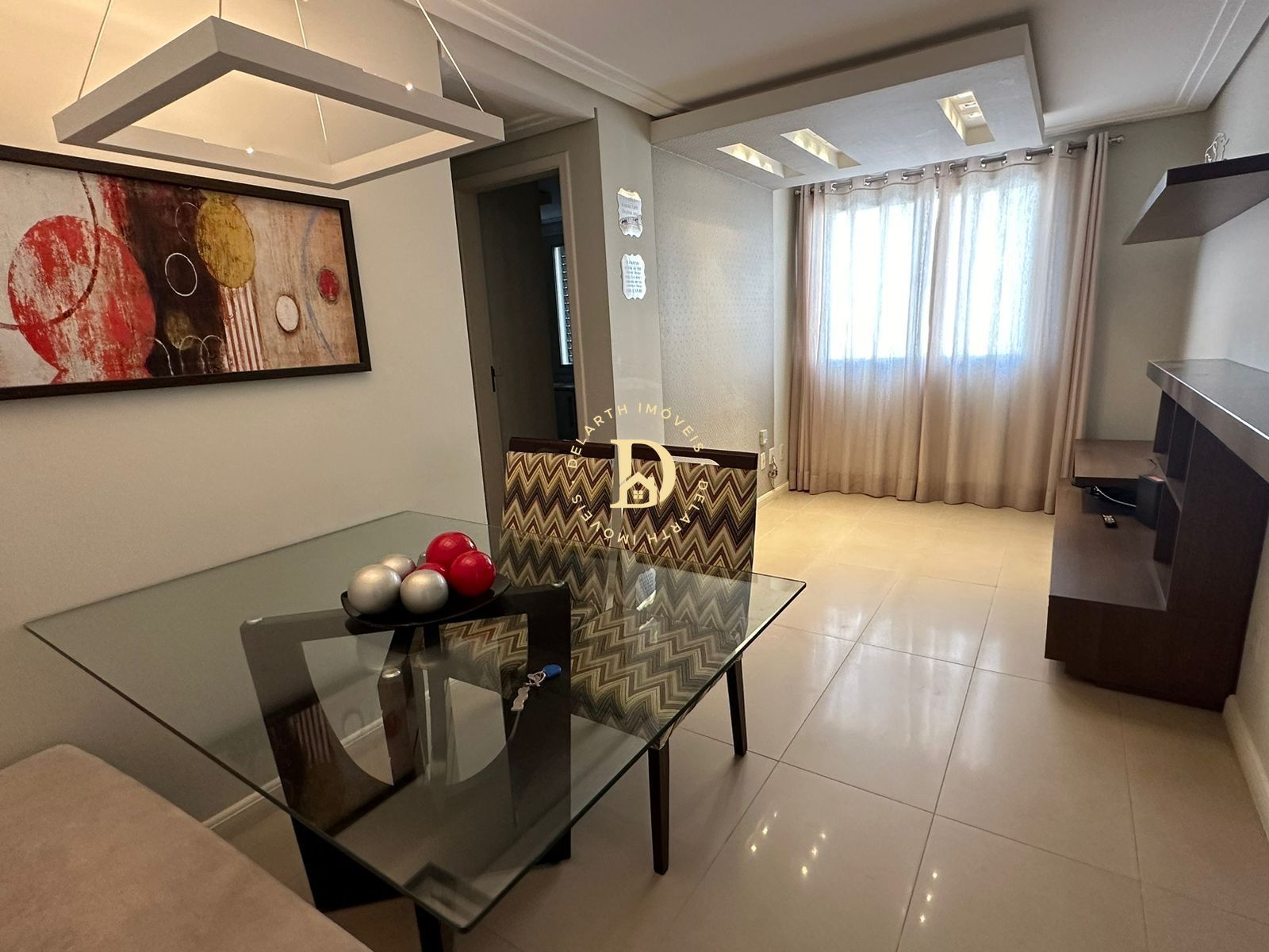 Apartamento à venda com 2 quartos, 55m² - Foto 1