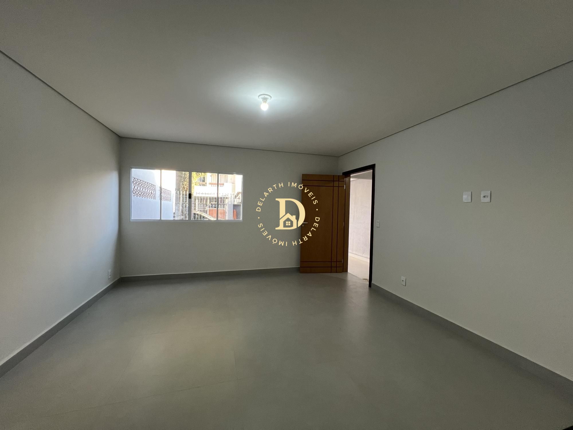 Casa à venda com 2 quartos, 81m² - Foto 2