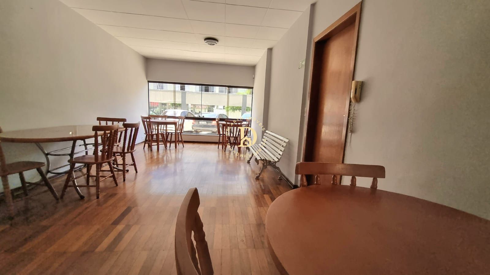 Apartamento à venda com 2 quartos, 96m² - Foto 4