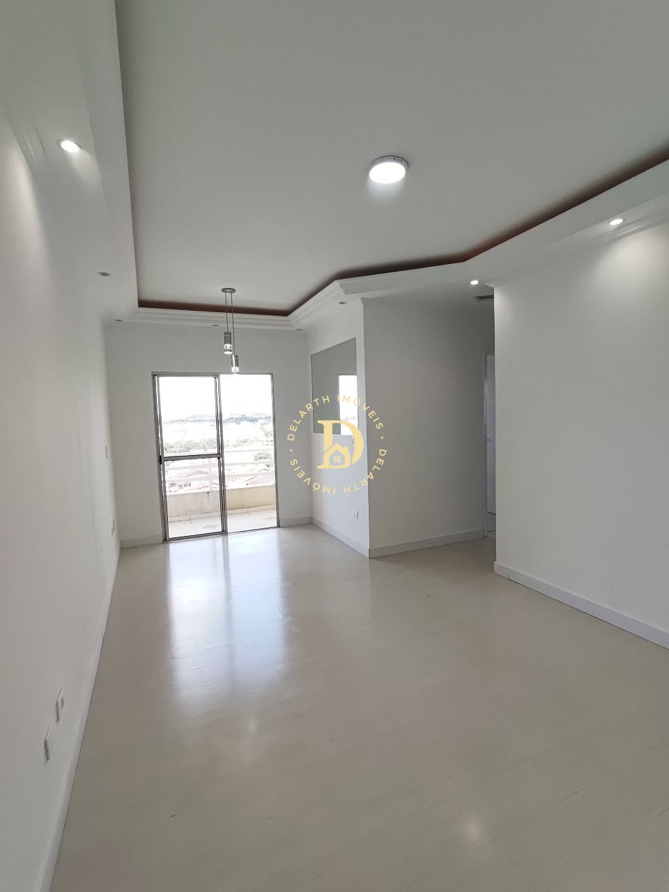 Apartamento à venda com 3 quartos, 61m² - Foto 2