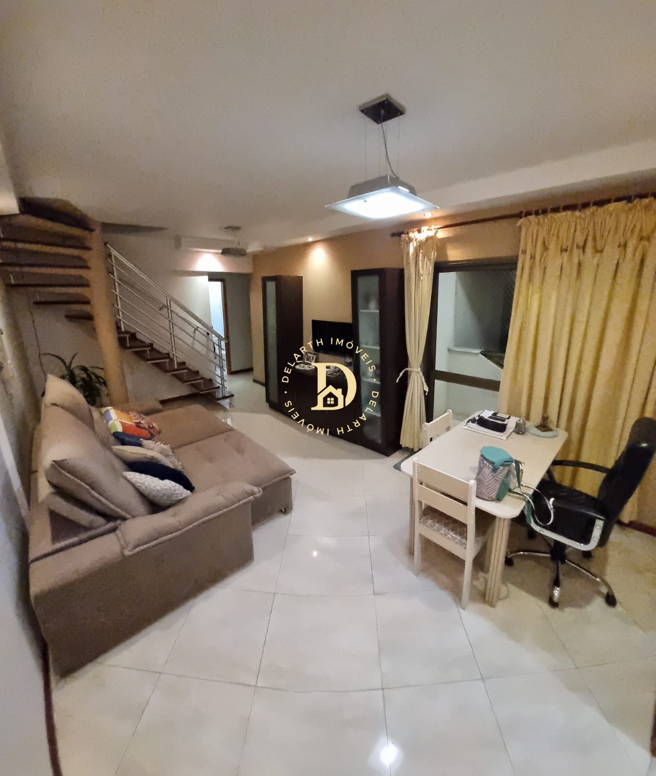 Cobertura à venda com 4 quartos, 150m² - Foto 1