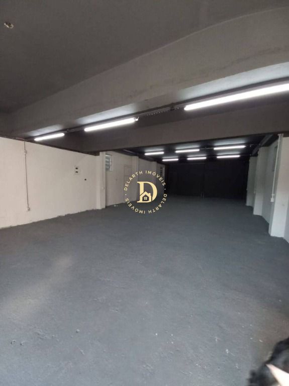 Prédio Inteiro para alugar com 2 quartos, 314m² - Foto 3