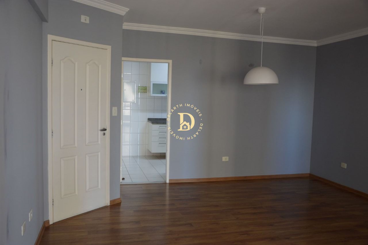 Apartamento para alugar com 3 quartos, 105m² - Foto 1