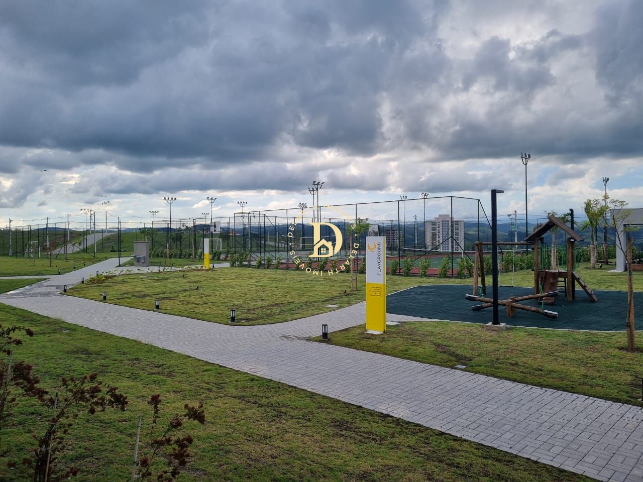 Terreno, 348 m² - Foto 1