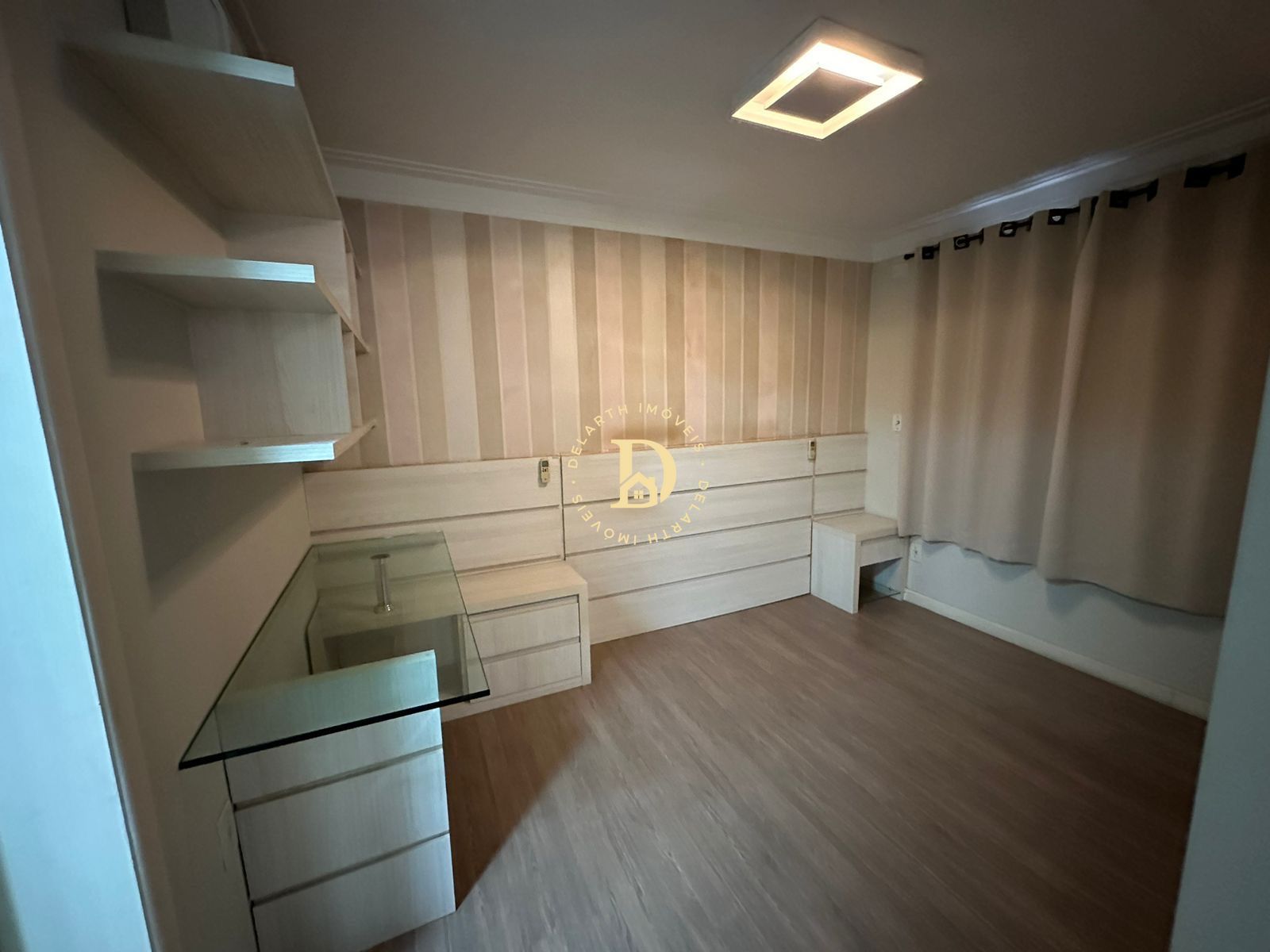 Apartamento à venda com 2 quartos, 55m² - Foto 13