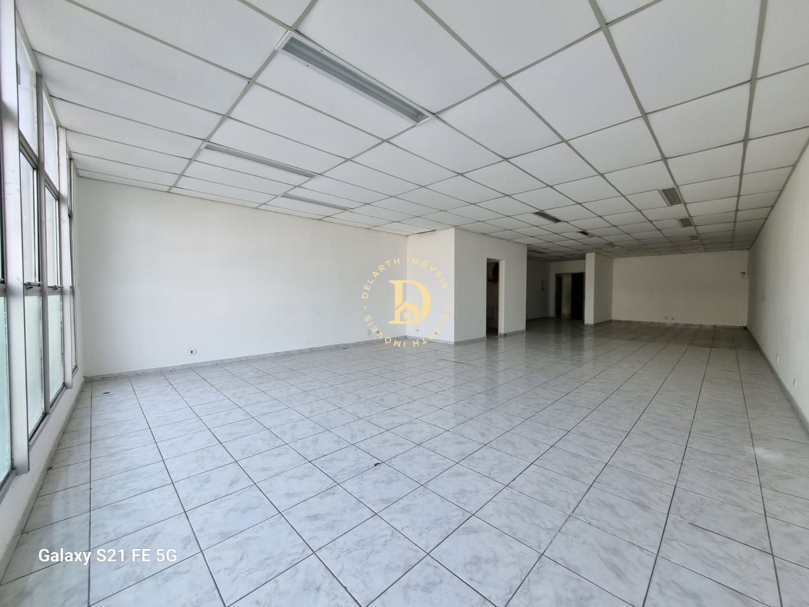Sala Comercial - Condominio Edificio Rui Dória - Região Central - 106,8m2