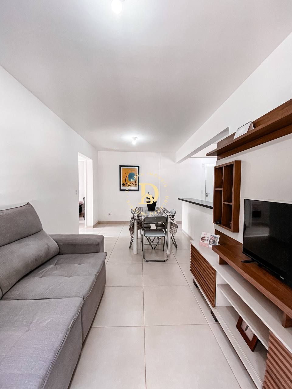 Apartamento à venda com 2 quartos, 65m² - Foto 1