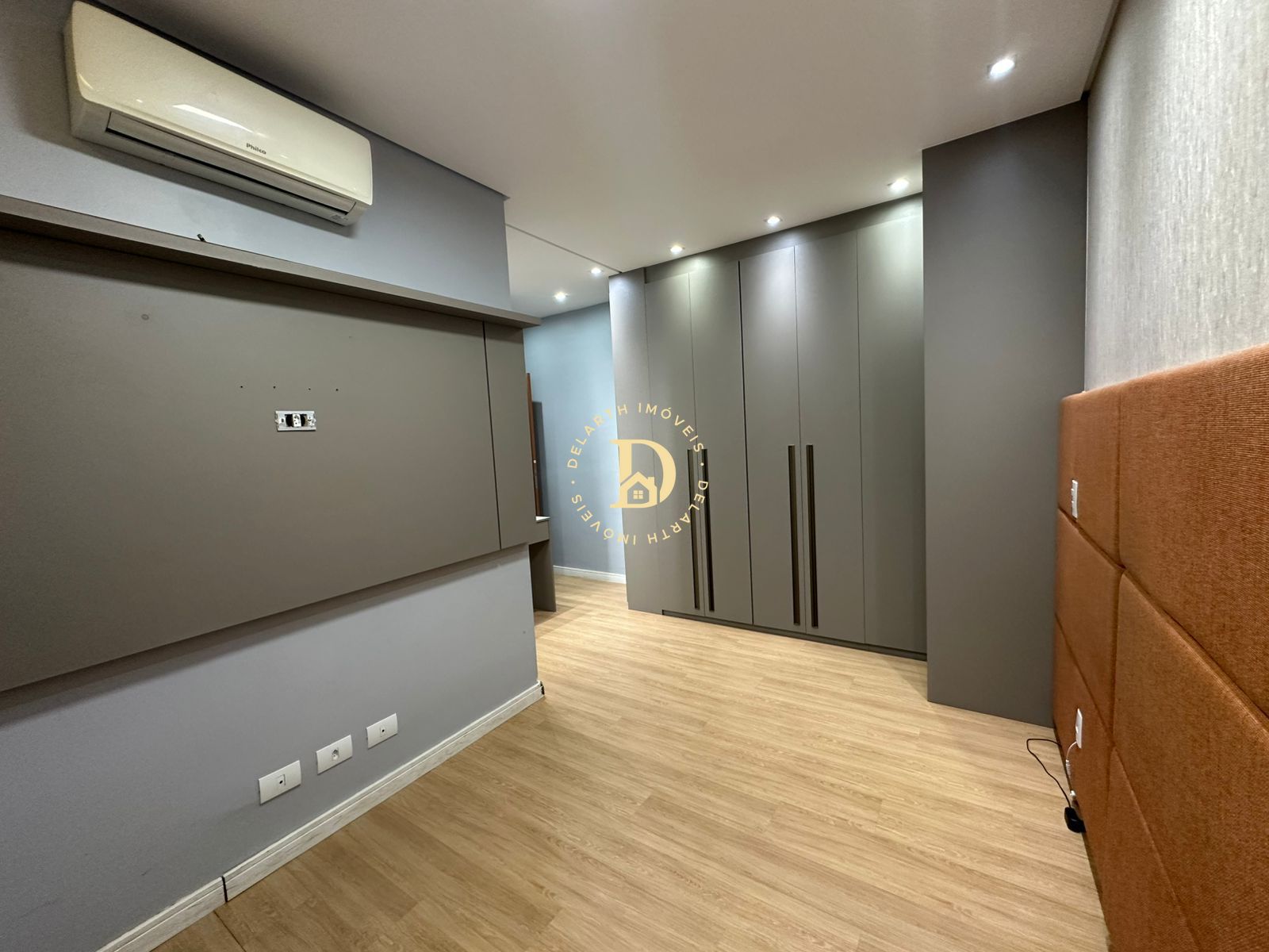 Apartamento à venda com 3 quartos, 93m² - Foto 11