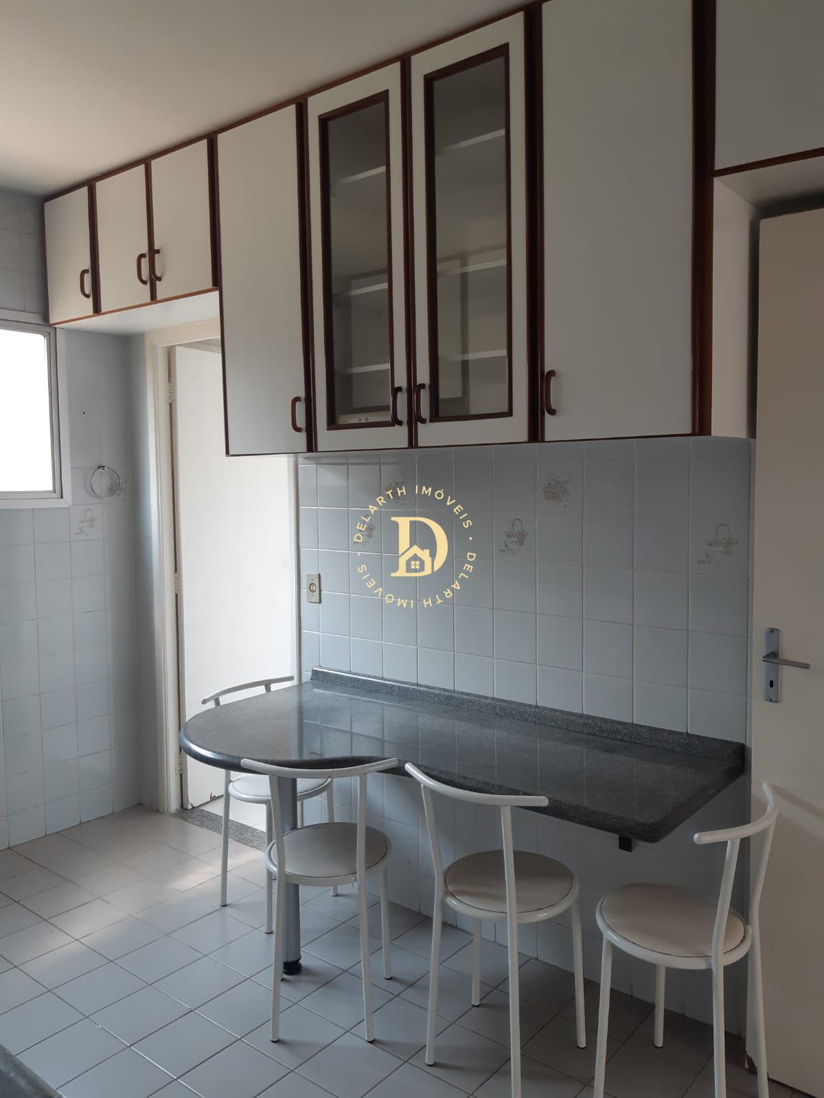 Apartamento à venda com 3 quartos, 80m² - Foto 4