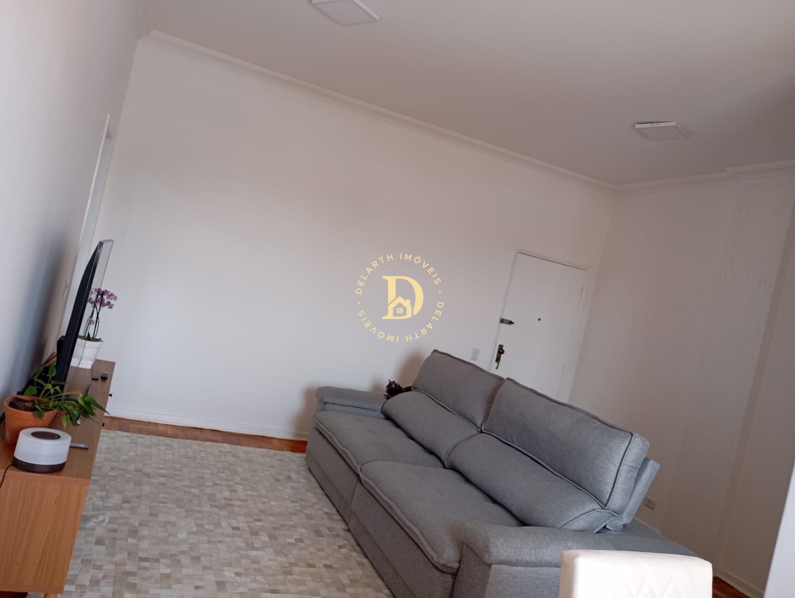 Apartamento à venda com 3 quartos, 110m² - Foto 2