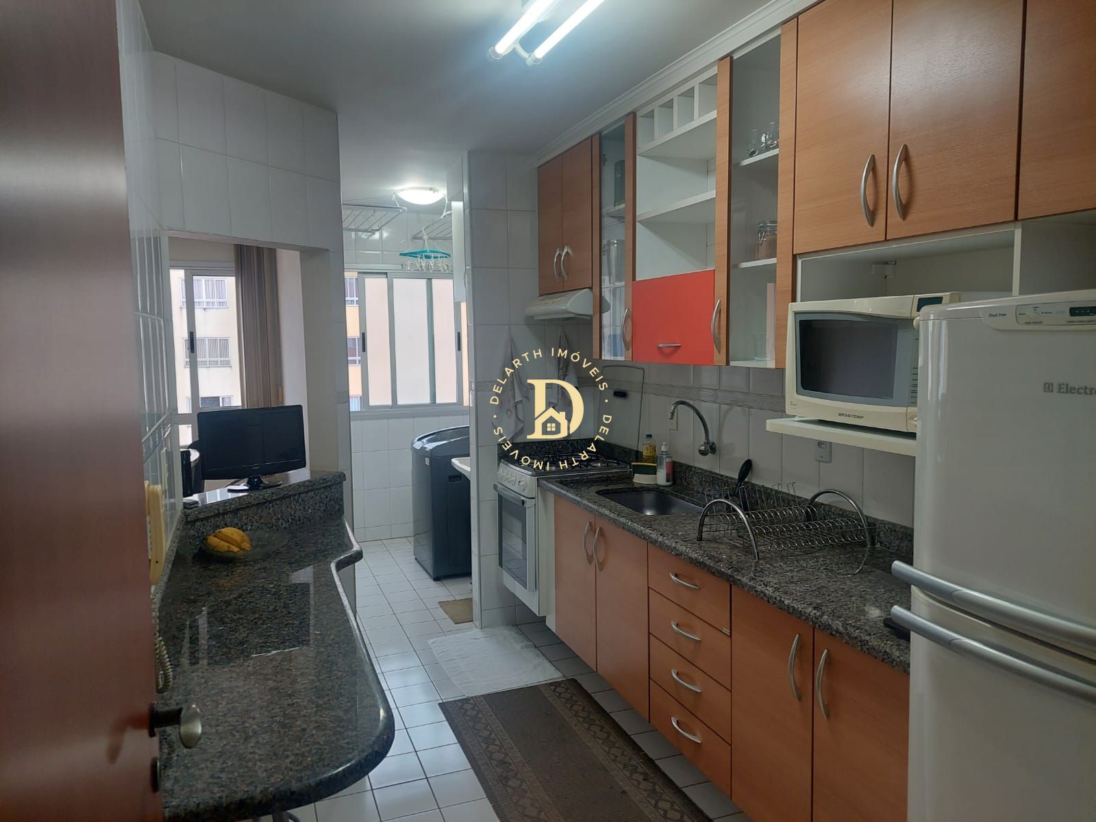 Apartamento à venda com 3 quartos, 80m² - Foto 4