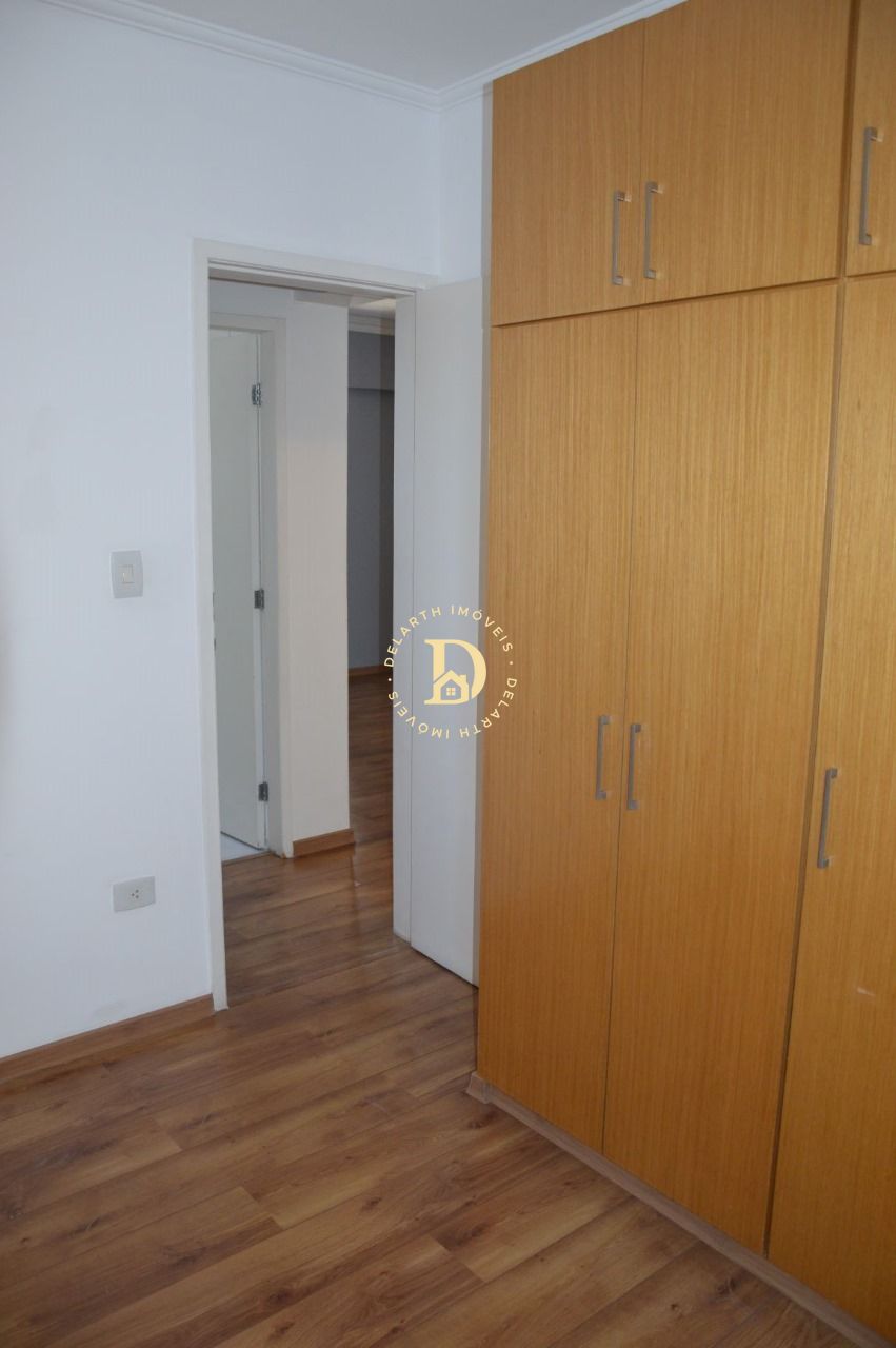 Apartamento para alugar com 3 quartos, 105m² - Foto 9