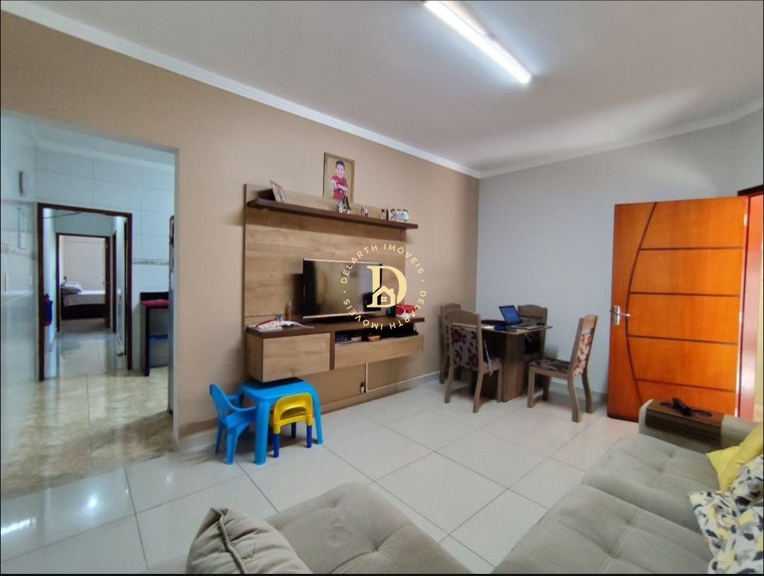 Casa à venda com 4 quartos, 120m² - Foto 1