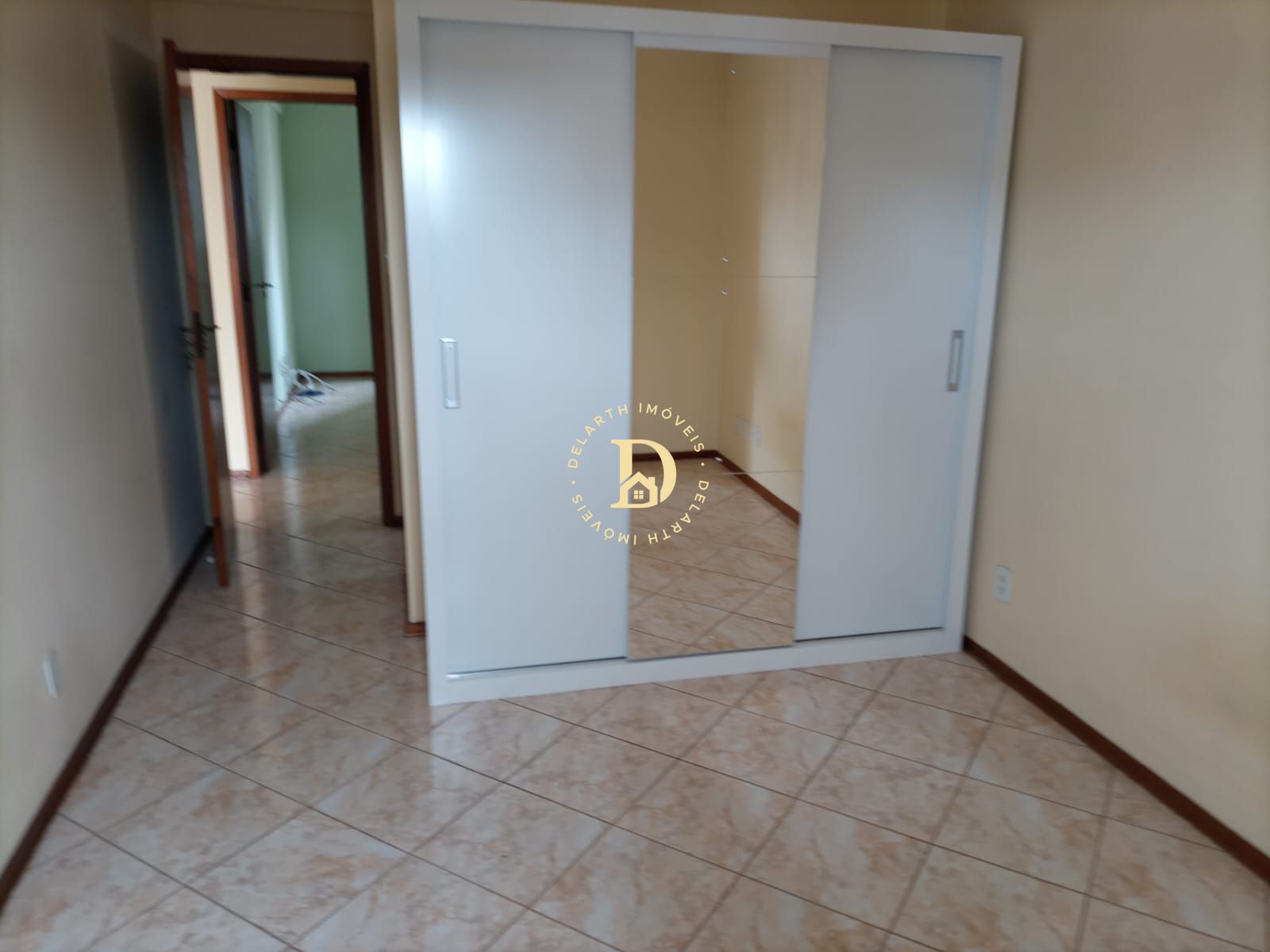 Apartamento à venda com 2 quartos, 70m² - Foto 10