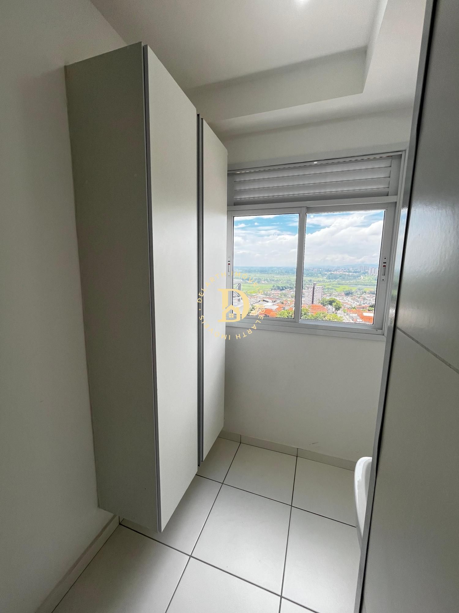 Apartamento para alugar com 2 quartos, 65m² - Foto 12