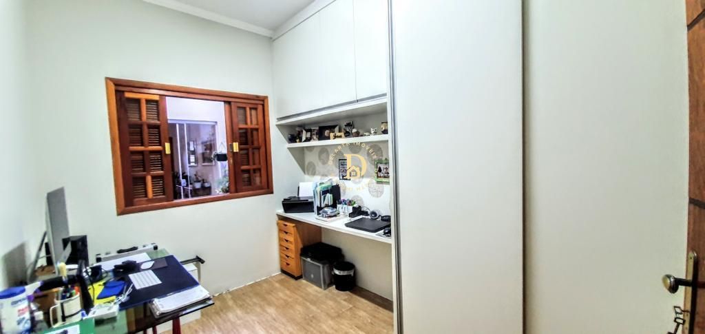 Casa à venda com 3 quartos, 96m² - Foto 8