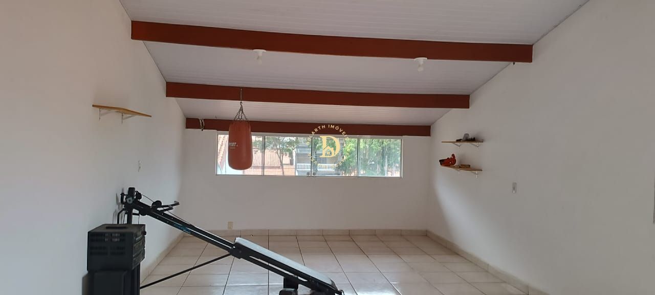 Sobrado à venda com 3 quartos, 310m² - Foto 11