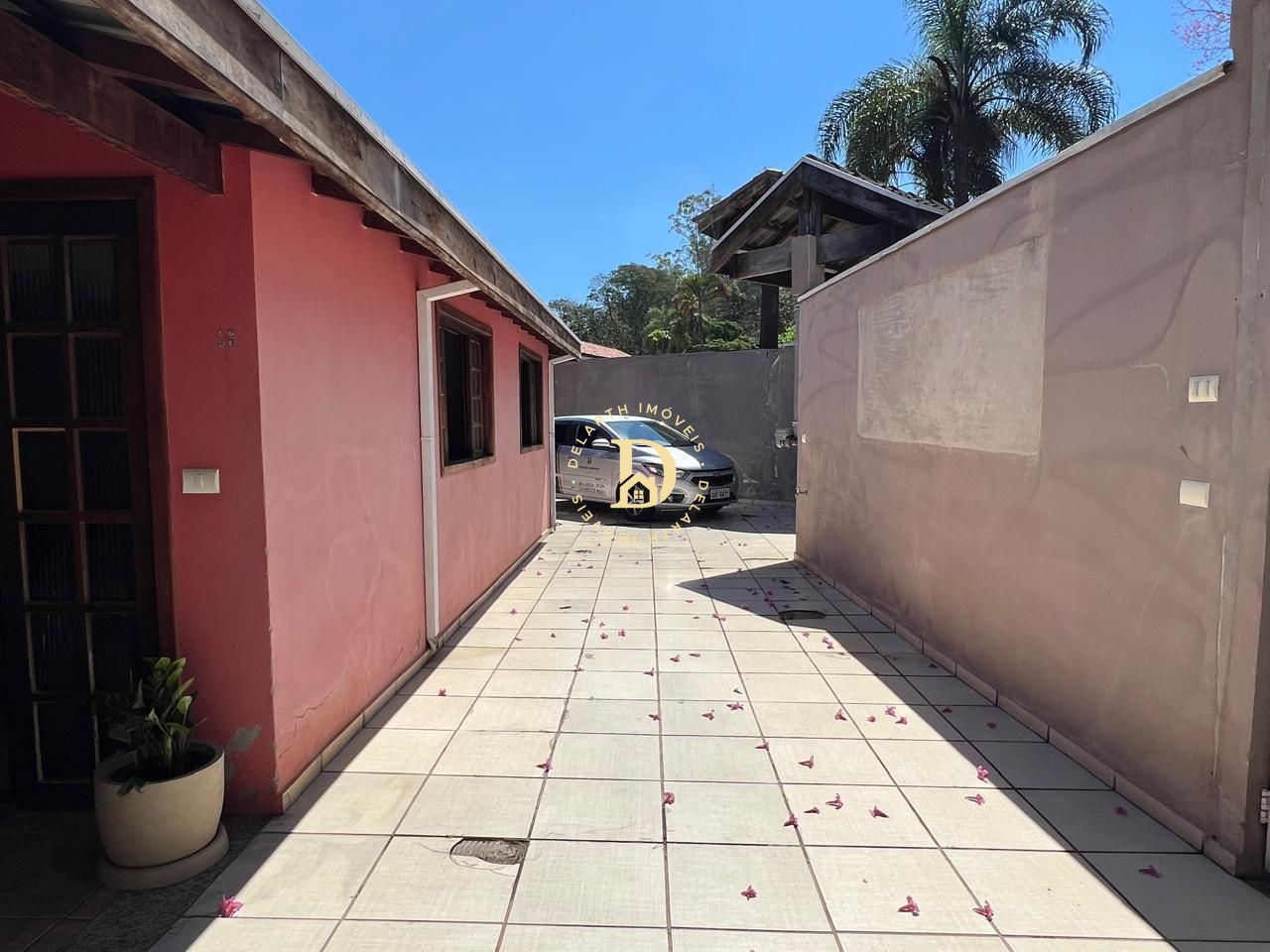 Chácara à venda e aluguel com 4 quartos, 112m² - Foto 2