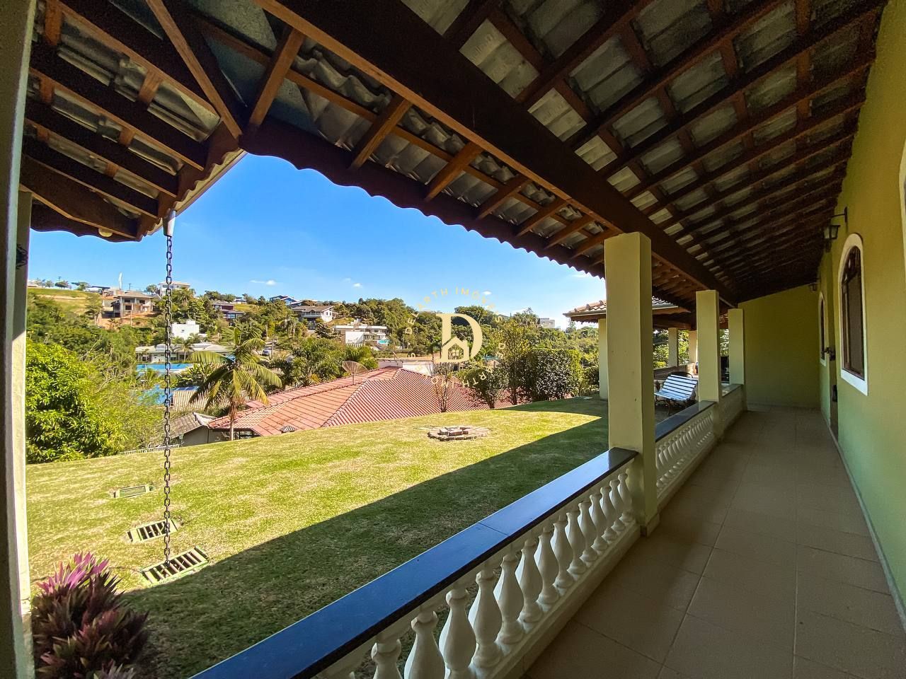 Casa de Condomínio à venda com 4 quartos, 315m² - Foto 31