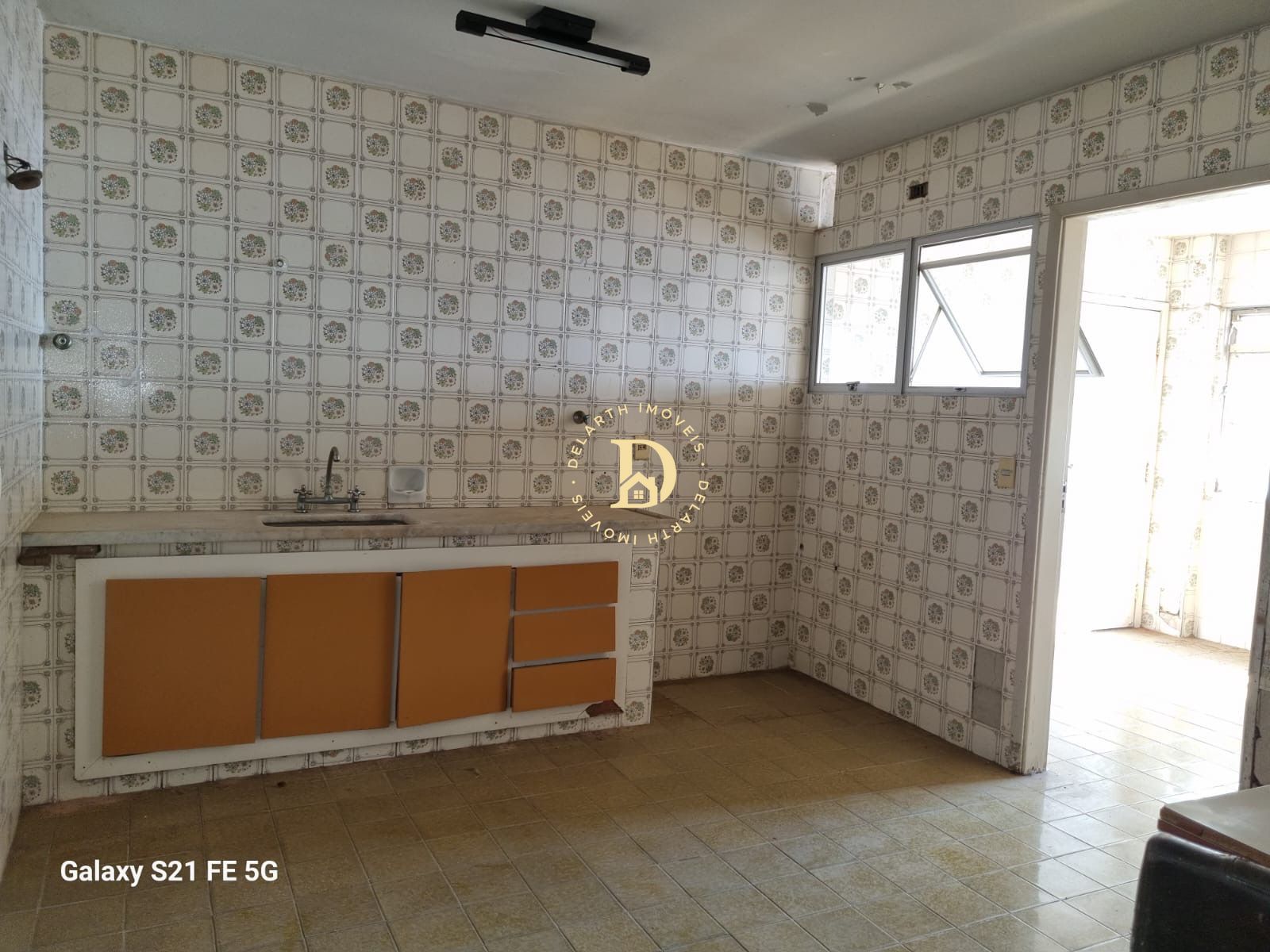 Apartamento à venda com 3 quartos, 125m² - Foto 4