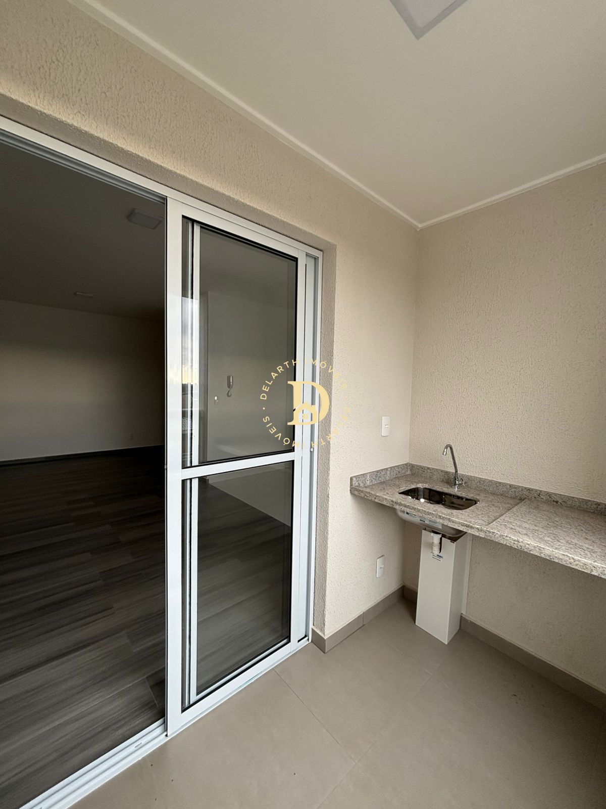 Apartamento para alugar com 2 quartos, 68m² - Foto 11