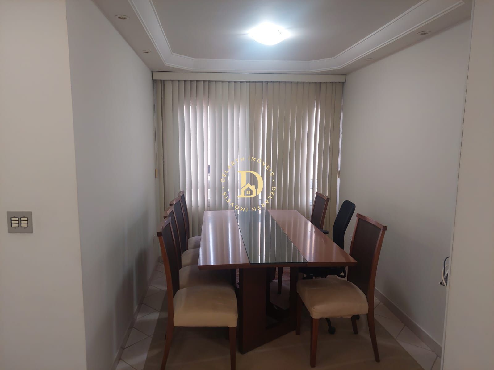 Apartamento à venda com 3 quartos, 80m² - Foto 2