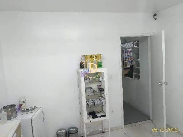 Loja-Salão para alugar com 9 quartos, 180m² - Foto 7