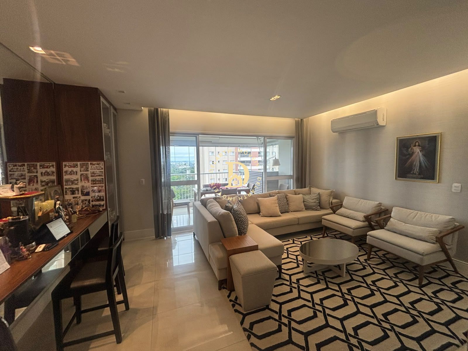 Apartamento, 3 quartos, 100 m² - Foto 2