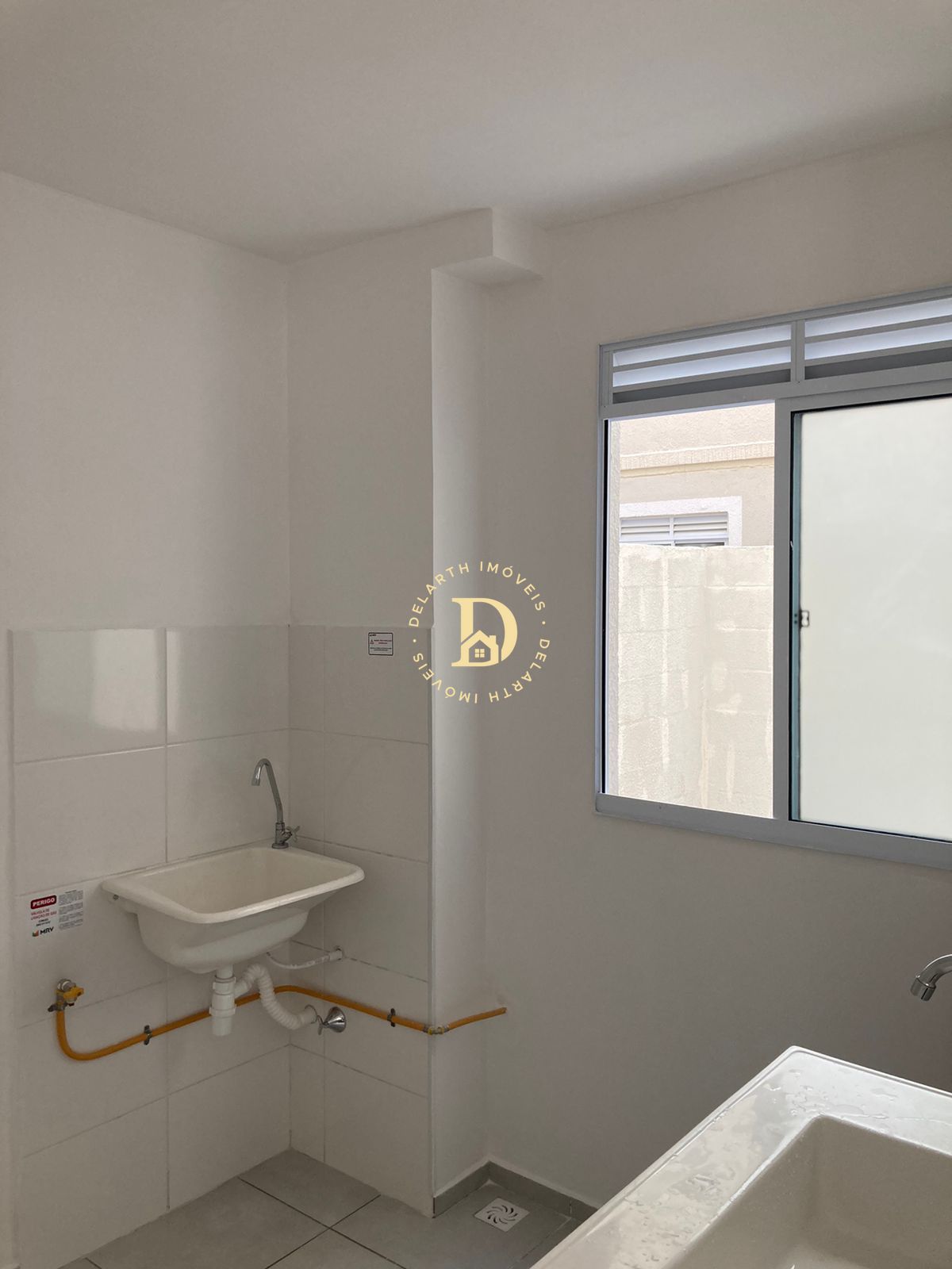 Apartamento à venda com 2 quartos, 39m² - Foto 2