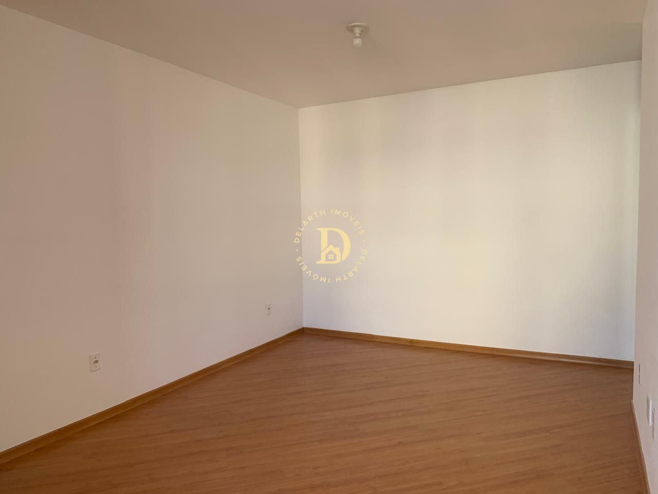 Apartamento para alugar com 3 quartos, 80m² - Foto 2