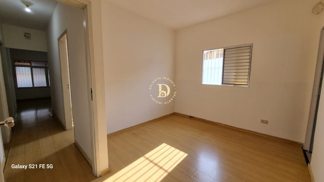 Casa à venda e aluguel com 3 quartos, 150m² - Foto 6