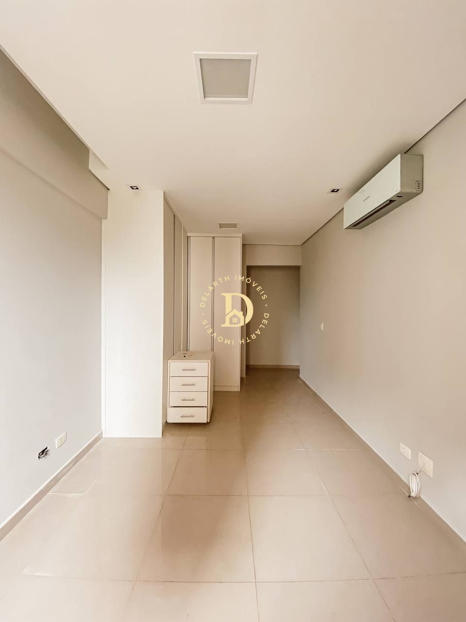 Apartamento à venda com 3 quartos, 122m² - Foto 13