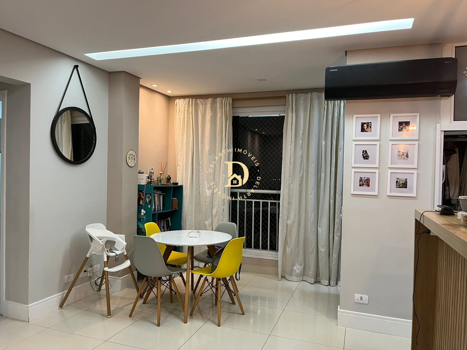 Apartamento à venda com 2 quartos, 63m² - Foto 1
